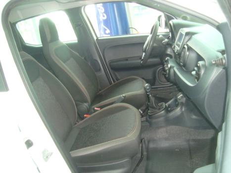 FIAT Mobi 1.0 4P FLEX EVO TREKKING, Foto 3