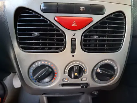 FIAT Palio 1.0 4P FIRE FLEX CELEBRATION, Foto 6