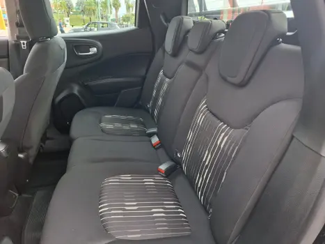 FIAT Toro 1.8 16V 4P ENDURANCE AUTOMTICO, Foto 6