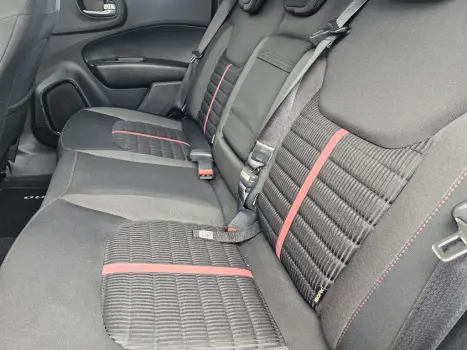 FIAT Toro 1.8 16V 4P FLEX FREEDOM AUTOMTICO, Foto 8