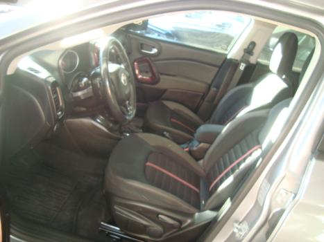 FIAT Toro 1.8 16V 4P FLEX FREEDOM AUTOMTICO, Foto 4