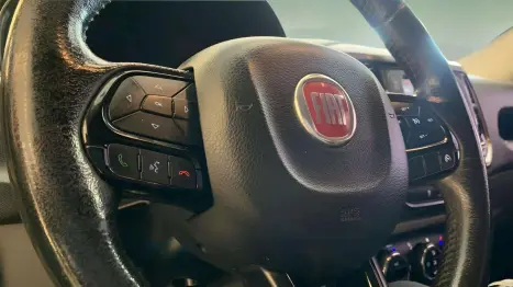FIAT Toro 2.0 16V 4P VOLCANO 4WD TURBO DIESEL AUTOMTICO, Foto 4