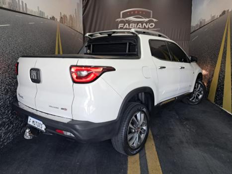 FIAT Toro 2.0 16V 4P VOLCANO 4WD TURBO DIESEL AUTOMTICO, Foto 13
