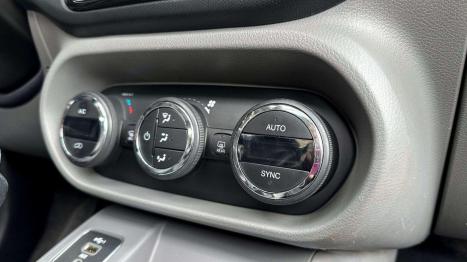 FIAT Toro 2.0 16V 4P VOLCANO 4WD TURBO DIESEL AUTOMTICO, Foto 15