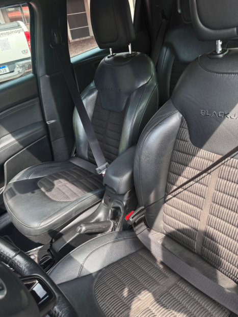 FIAT Toro 2.4 16V 4P BLACKJACK FLEX AUTOMTICO, Foto 7