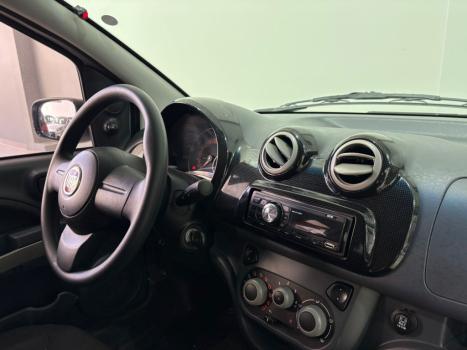 FIAT Uno 1.0 4P FLEX EVO VIVACE CELEBRATION, Foto 8