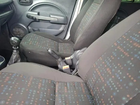 FIAT Uno 1.0 4P FLEX FIRE VIVACE, Foto 3