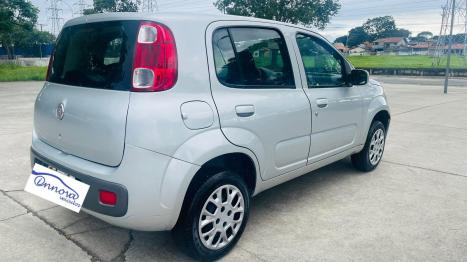 FIAT Uno 1.0 FLEX VIVACE, Foto 2