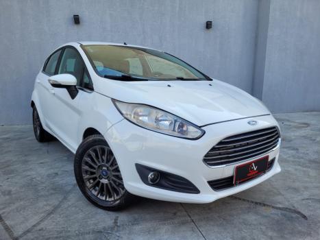 FORD Fiesta Hatch 1.6 16V 4P FLEX TITANIUM PLUS POWERSHIFT AUTOMTICO, Foto 6