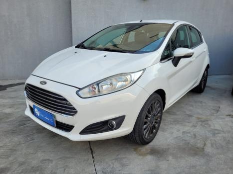 FORD Fiesta Hatch 1.6 16V 4P FLEX TITANIUM PLUS POWERSHIFT AUTOMTICO, Foto 13