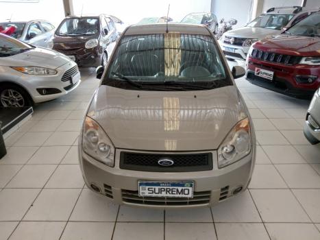FORD Fiesta Hatch 1.6 4P ROCAM FLEX, Foto 2