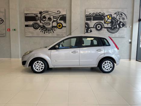 FORD Fiesta Hatch 1.6 4P FLEX, Foto 6