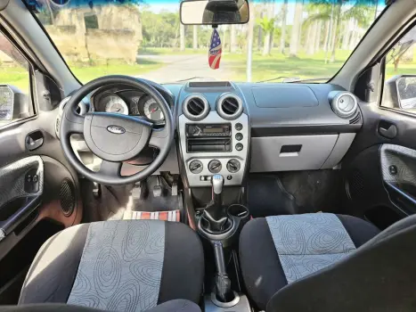 FORD Fiesta Sedan 1.6 4P FLEX, Foto 7