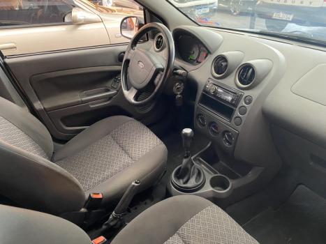 FORD Fiesta Sedan 1.6 4P FLEX, Foto 6
