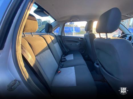 FORD Fiesta Sedan 1.6 4P ROCAM FLEX, Foto 6