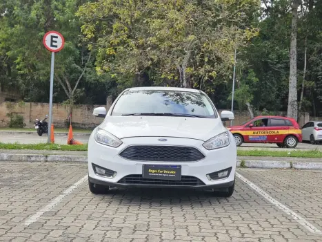 FORD Focus Hatch 1.6 4P, Foto 2