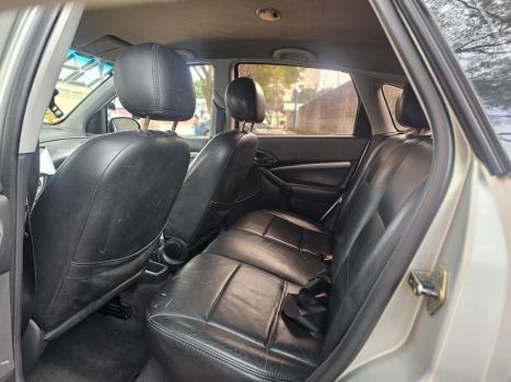 FORD Focus Hatch 1.6 4P, Foto 8