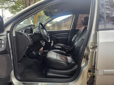 FORD Focus Hatch 1.6 4P, Foto 10