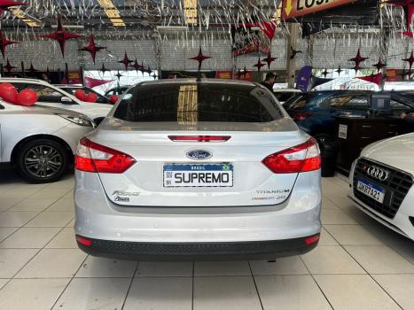 FORD Focus Hatch 2.0 16V 4P TITANIUM PLUS FLEX, Foto 5