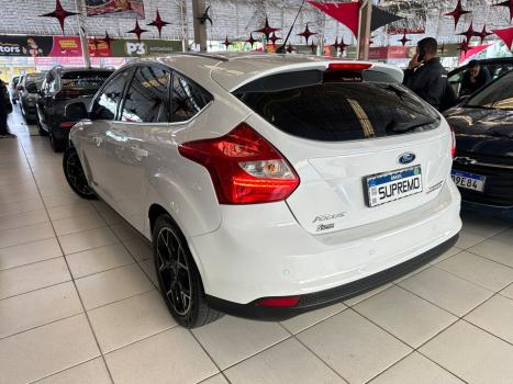 FORD Focus Sedan 2.0 16V 4P FLEX TITANIUM PLUS POWERSHIFT AUTOMTICO, Foto 6