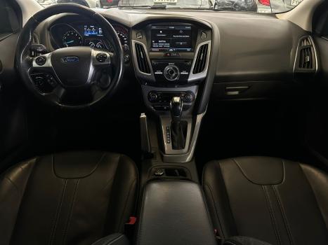 FORD Focus Sedan 2.0 16V 4P FLEX TITANIUM PLUS POWERSHIFT AUTOMTICO, Foto 7
