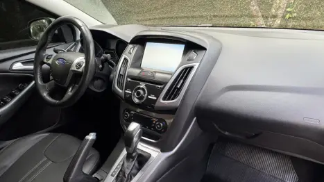 FORD Focus Sedan 2.0 16V 4P FLEX TITANIUM AUTOMTICO, Foto 14