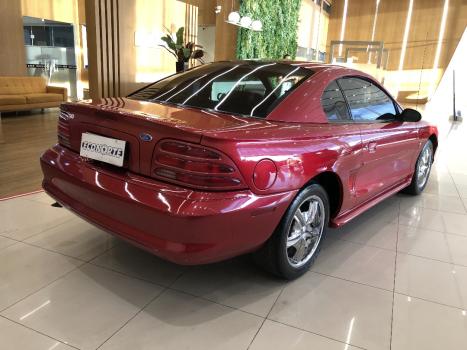 FORD Mustang 3.8 V6, Foto 4