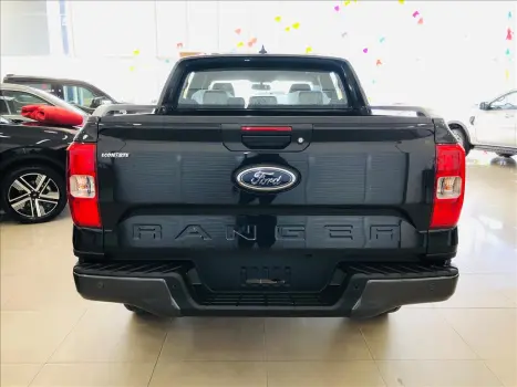 FORD Ranger 2.0 4P TURBO DIESEL BLACK CABINE DUPLA AUTOMTICO, Foto 5