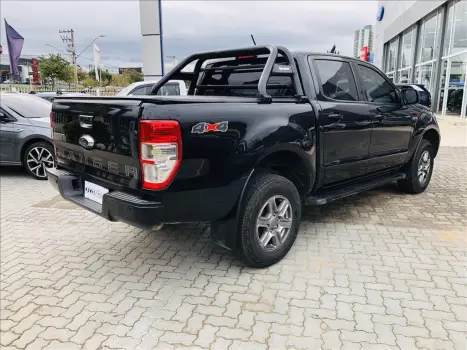 FORD Ranger 2.2 16V XLS DIESEL 4X4 CABINE DUPLA AUTOMTICO, Foto 4