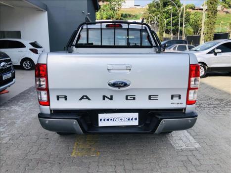 FORD Ranger 2.2 16V 4X4 XL DIESEL CABINE DUPLA, Foto 5