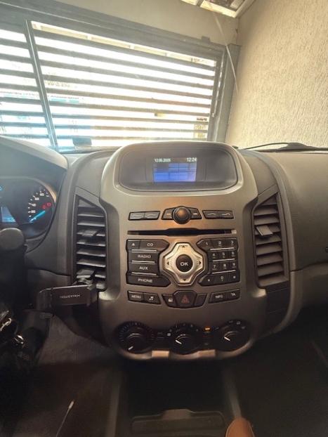 FORD Ranger 2.5 16V FLEX XLS CABINE DUPLA, Foto 2