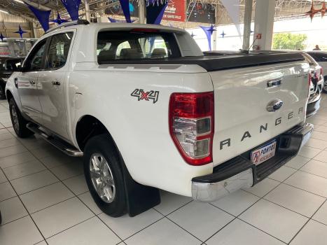 FORD Ranger 3.2 20V CABINE DUPLA 4X4 LIMITED TURBO DIESEL AUTOMTICO, Foto 4