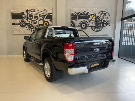 FORD Ranger 3.2 20V XLT 4X4 CABINE DUPLA TURBO DIESEL AUTOMTICO, Foto 4