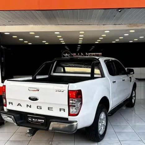 FORD Ranger 3.2 20V XLT 4X4 CABINE DUPLA TURBO DIESEL, Foto 4