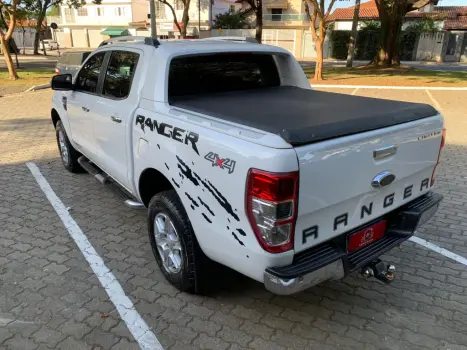 FORD Ranger 3.2 20V CABINE DUPLA 4X4 LIMITED TURBO DIESEL AUTOMTICO, Foto 6