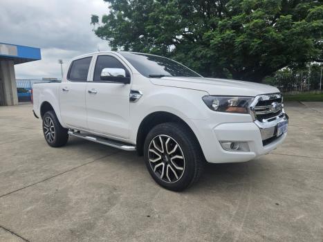 FORD Ranger 3.2 20V CABINE DUPLA 4X4 LIMITED TURBO DIESEL AUTOMTICO, Foto 1