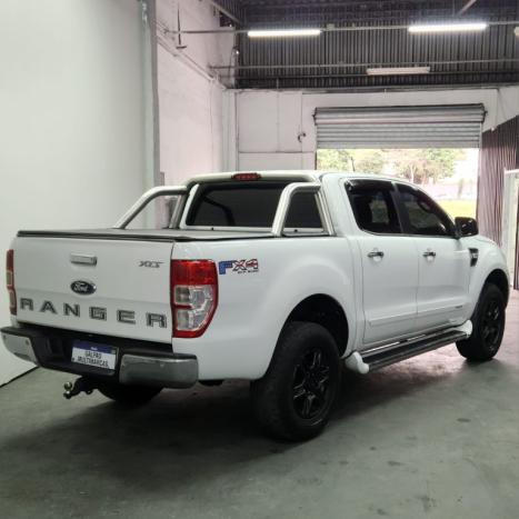 FORD Ranger 3.2 20V XLT 4X4 CABINE DUPLA TURBO DIESEL AUTOMTICO, Foto 3
