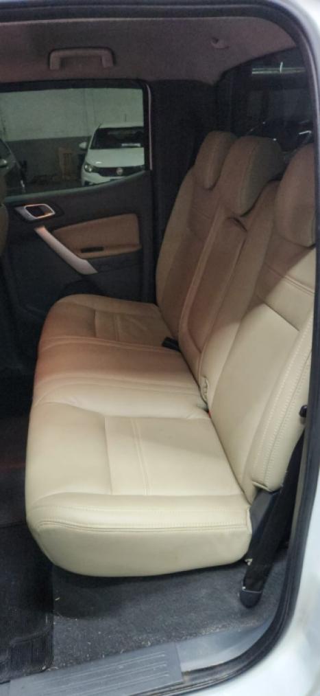 FORD Ranger 3.2 20V XLT 4X4 CABINE DUPLA TURBO DIESEL AUTOMTICO, Foto 8