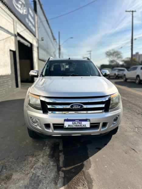 FORD Ranger 3.2 20V CABINE DUPLA 4X4 LIMITED TURBO DIESEL AUTOMTICO, Foto 4