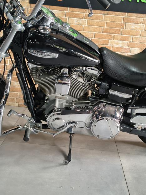HARLEY DAVIDSON Dyna Super Glide Custom 1600, Foto 4