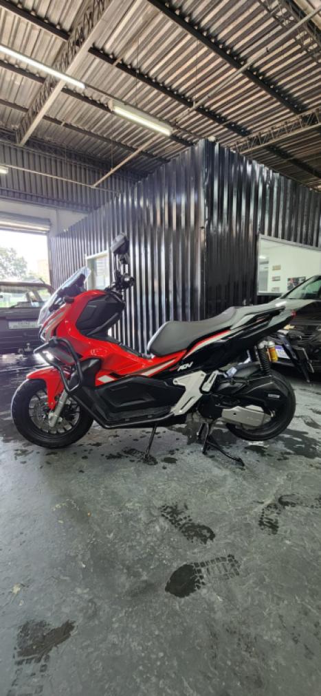 HONDA ADV 150 ABS, Foto 2