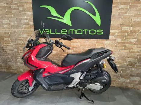 HONDA ADV 150 ABS, Foto 2