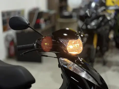 HONDA Biz 125 ES, Foto 2