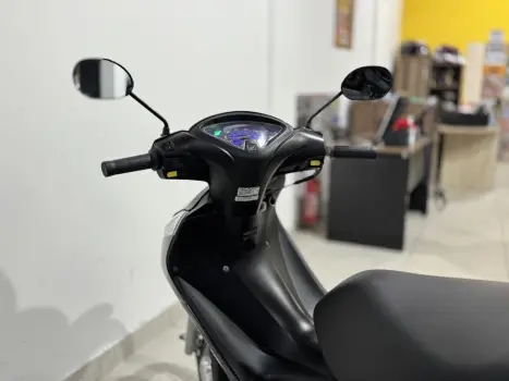 HONDA Biz 125 ES, Foto 10