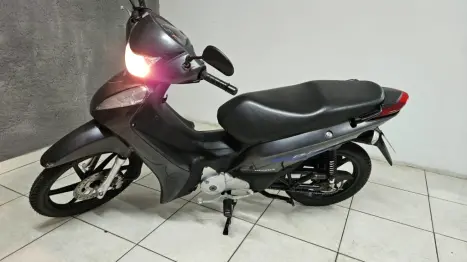 HONDA Biz 125 EX, Foto 7