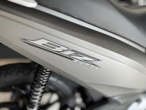 HONDA Biz 125 EX, Foto 3