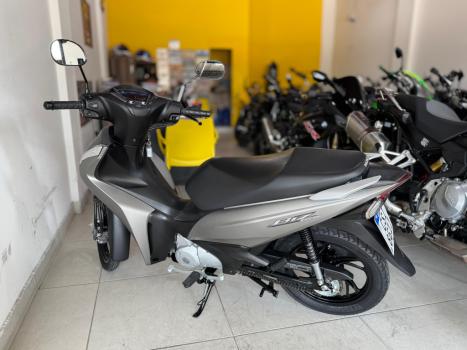 HONDA Biz 125 EX, Foto 8