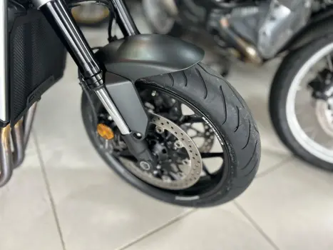HONDA CB 1000 R ABS, Foto 3