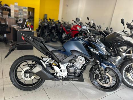 HONDA CB 300 F Twister FLEX ABS, Foto 5
