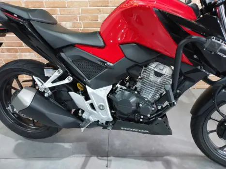 HONDA CB 300 F Twister FLEX ABS, Foto 5